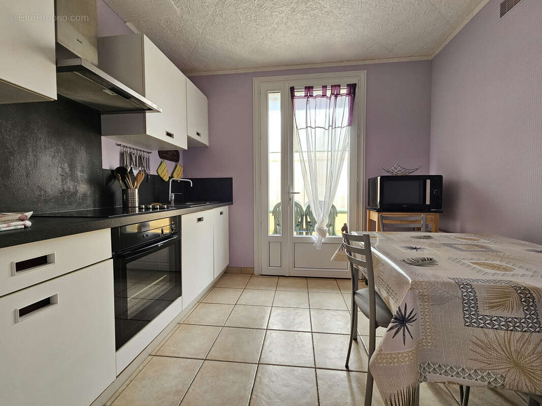 Maison à SAINT-DENIS-DU-PAYRE