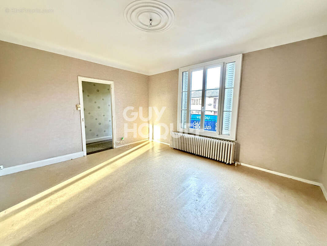 Maison à NEUVES-MAISONS