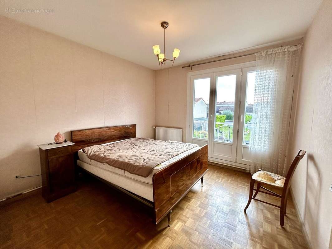 Maison 95 m² à Tain-L'hermitage  - photo 4