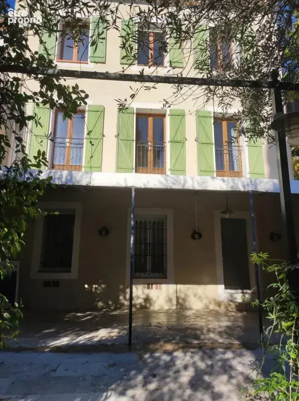 Jolie maison de ville avec jardin - photo 2