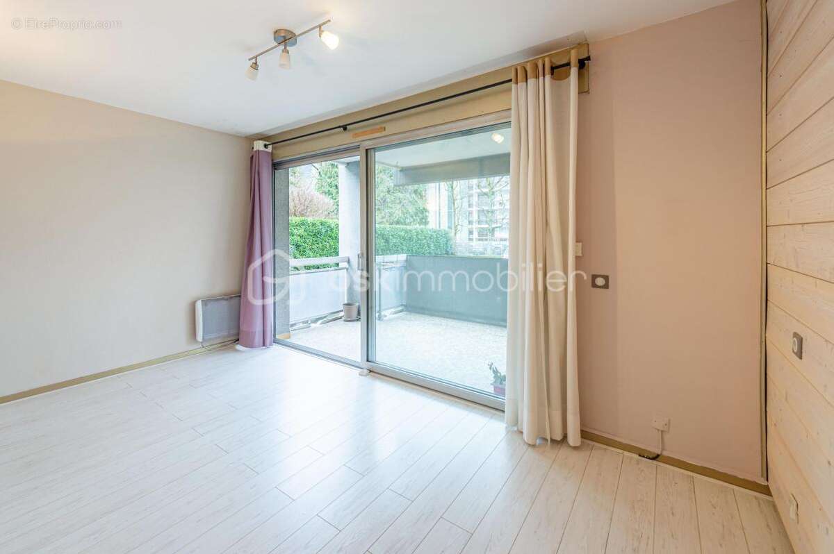 EXCLUSIVITE / ANNECY SECTEUR PREMIUM Appartement lumineux avec terrasse dans résidence recherchée - photo 4
