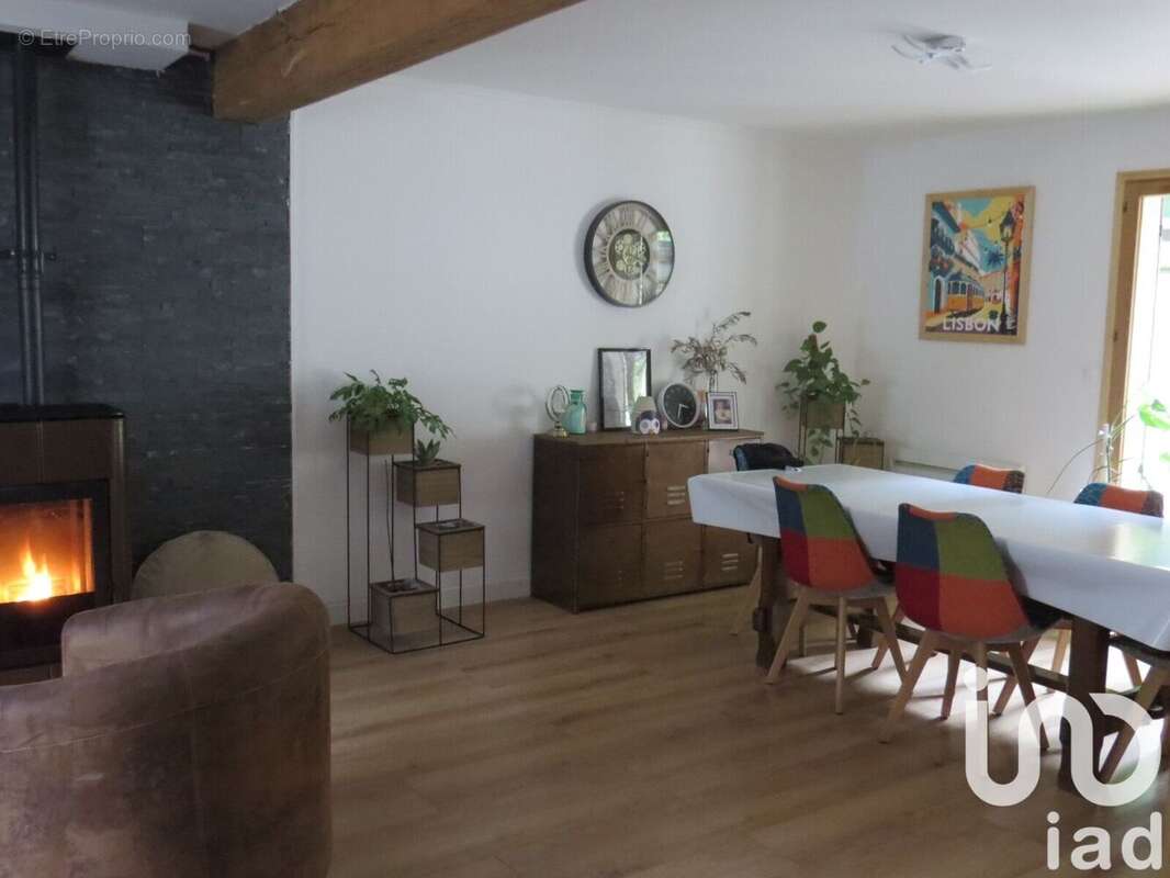 Photo 4 - Maison à AUNEUIL