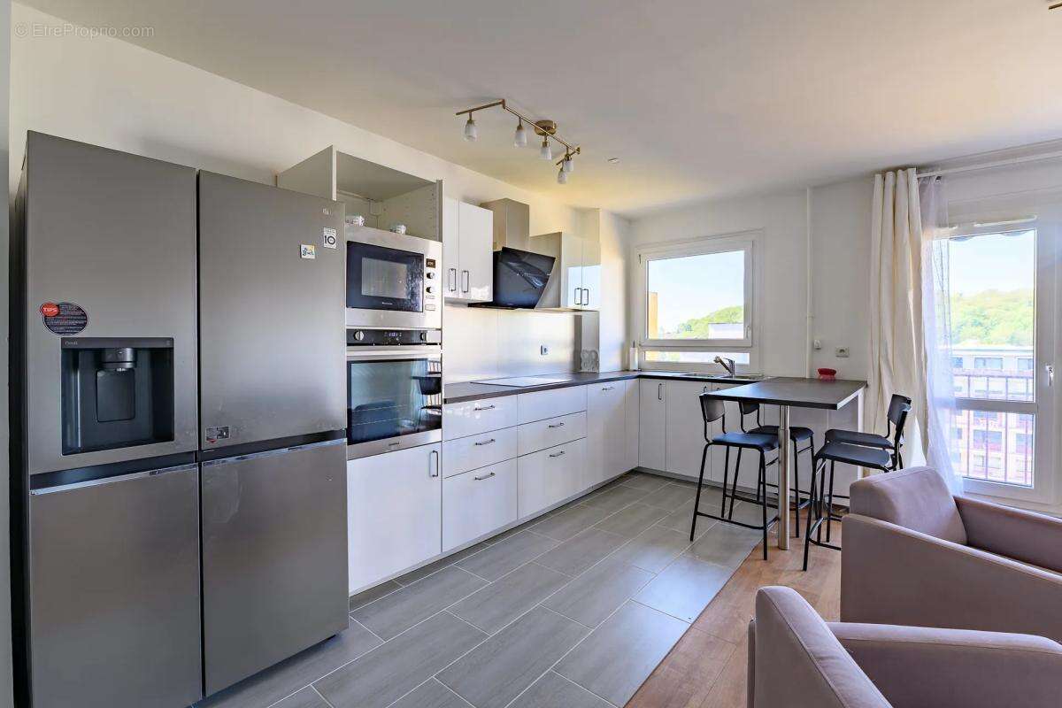 Appartement à ROSNY-SOUS-BOIS