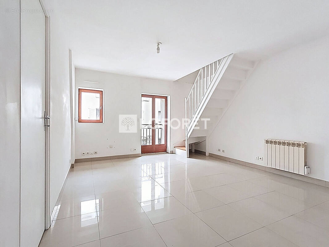 Appartement à BOISSY-SAINT-LEGER