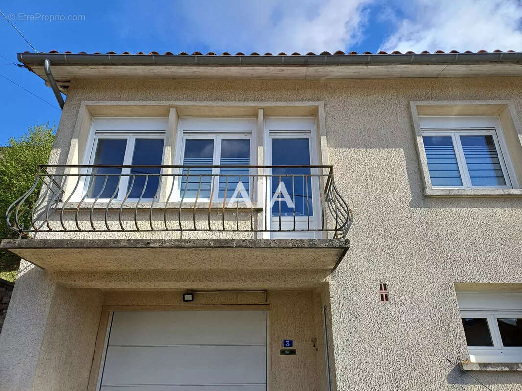 Maison à RUFFEC