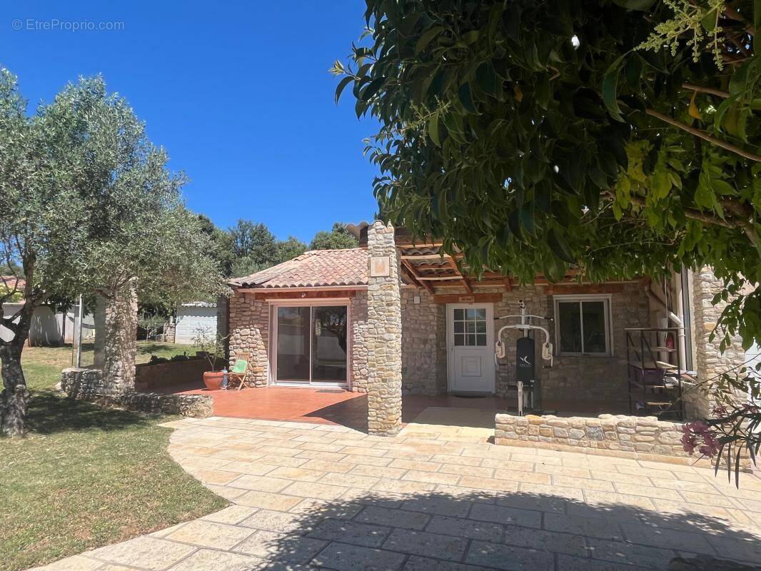 Maison à VINSOBRES