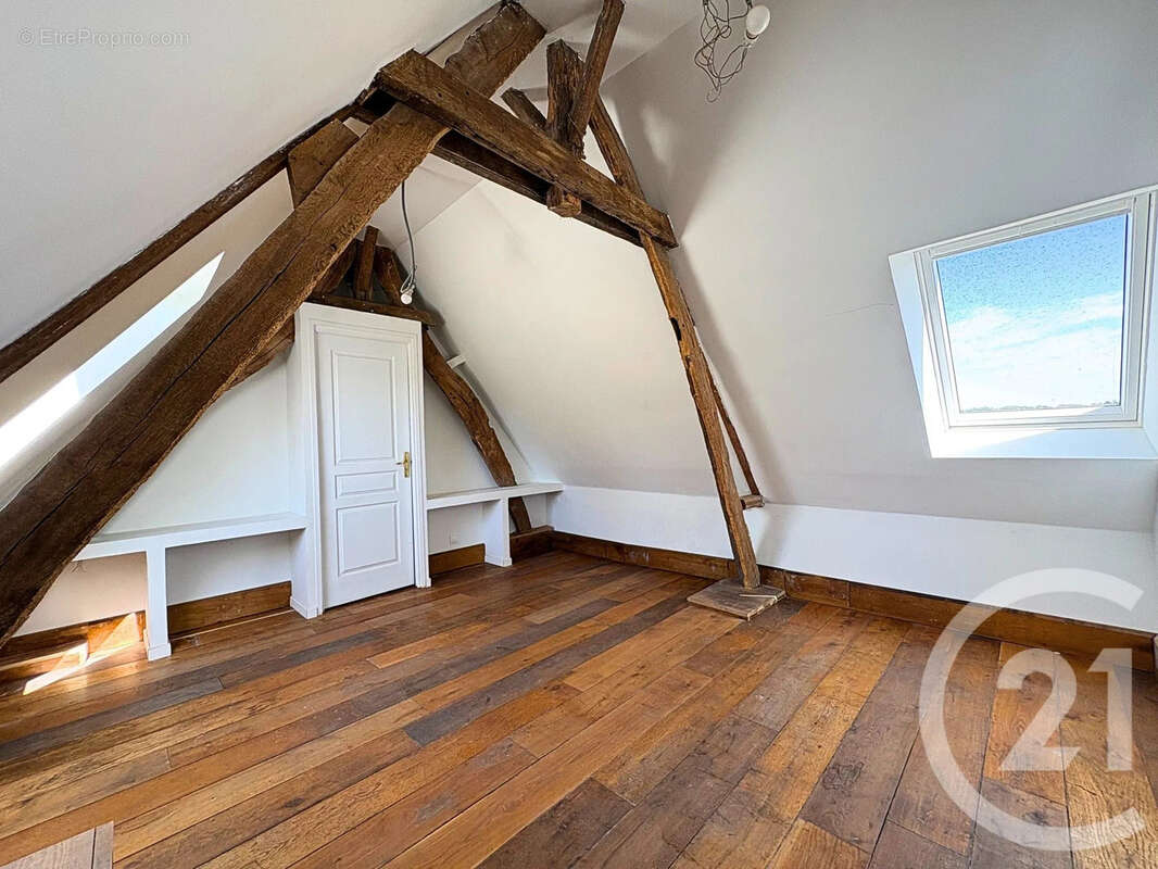 Maison à BERNAY