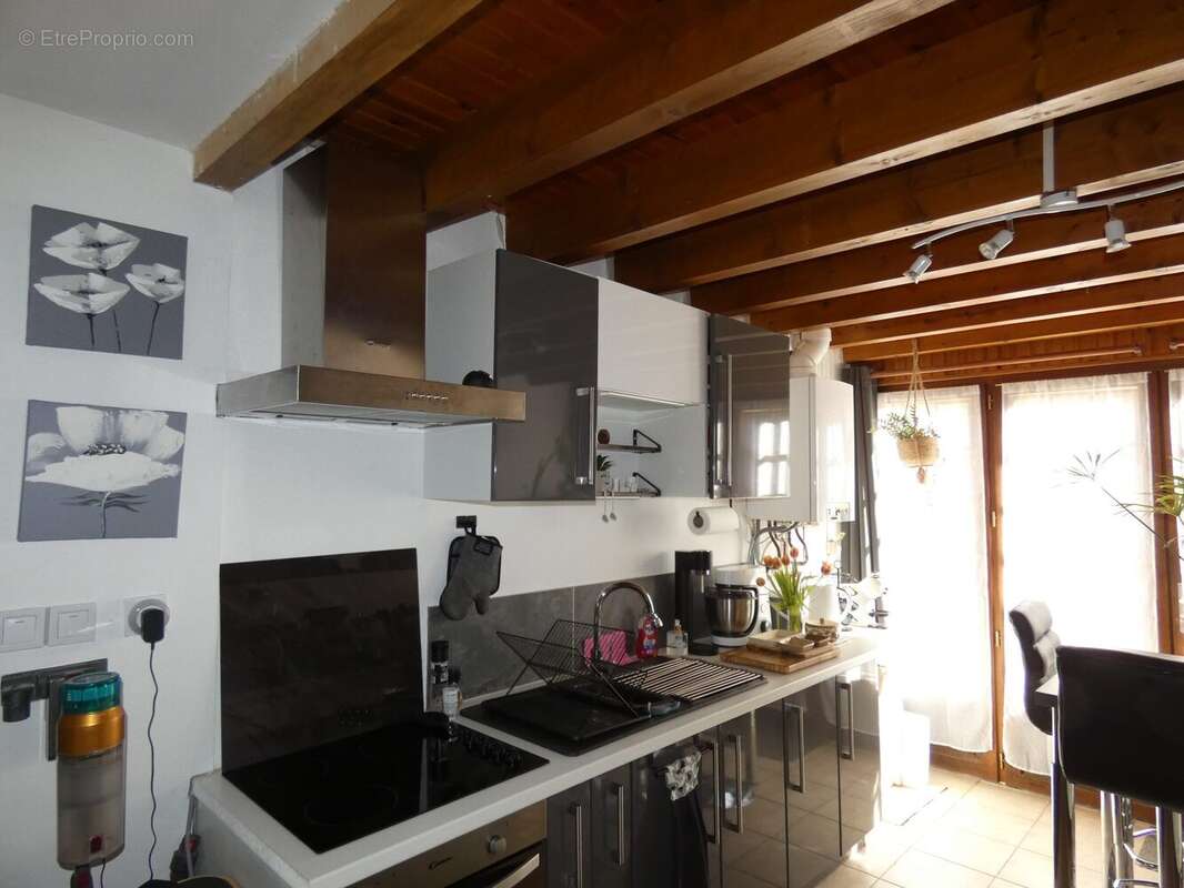 Maison à ECHASSIERES