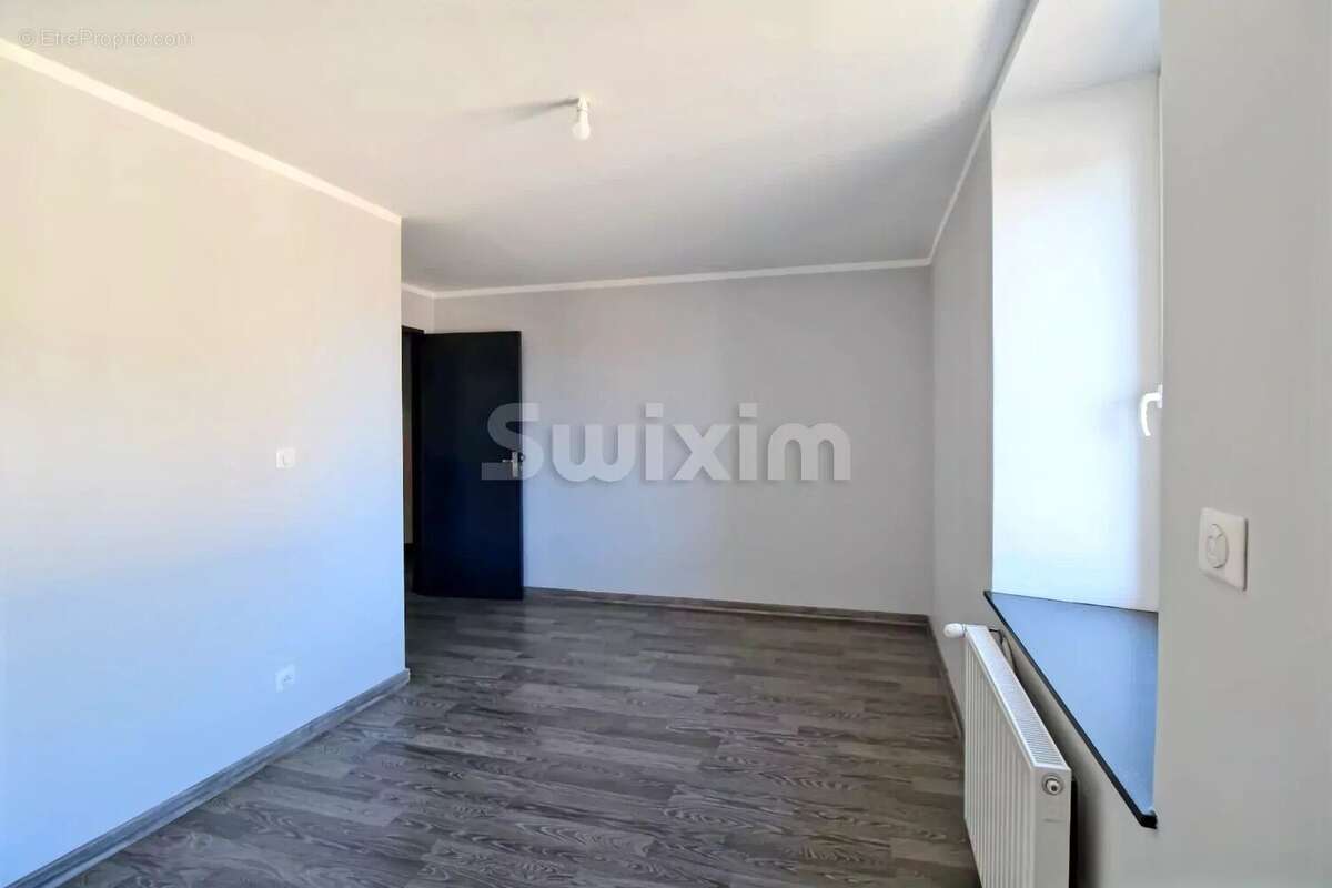 Appartement à SAINT-LAURENT-EN-GRANDVAUX