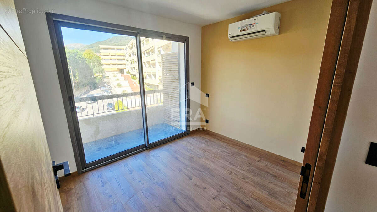Appartement à VENCE
