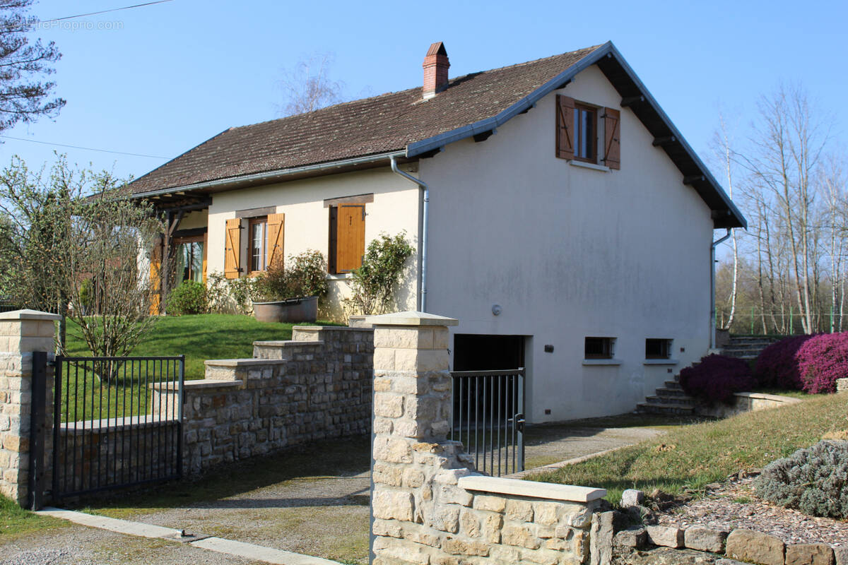 Maison à CHAUMERGY