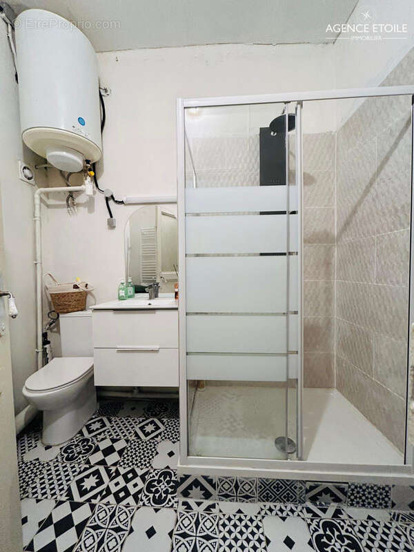 Appartement à MARSEILLE-2E