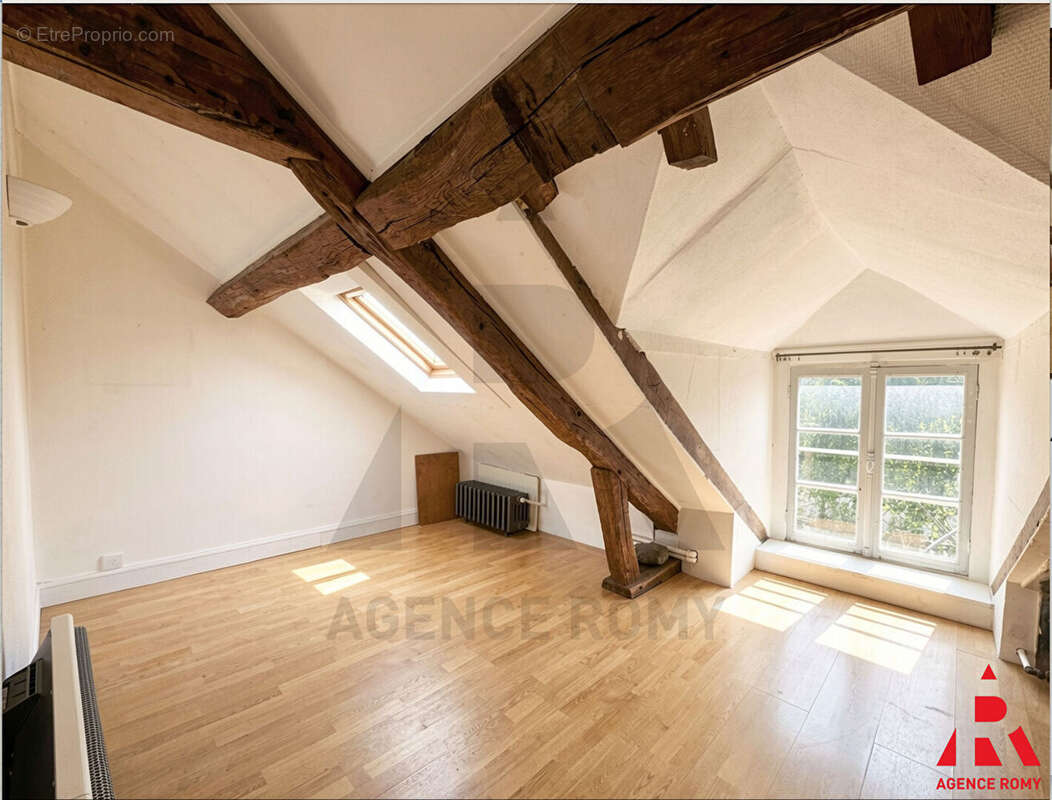 Appartement à VERSAILLES