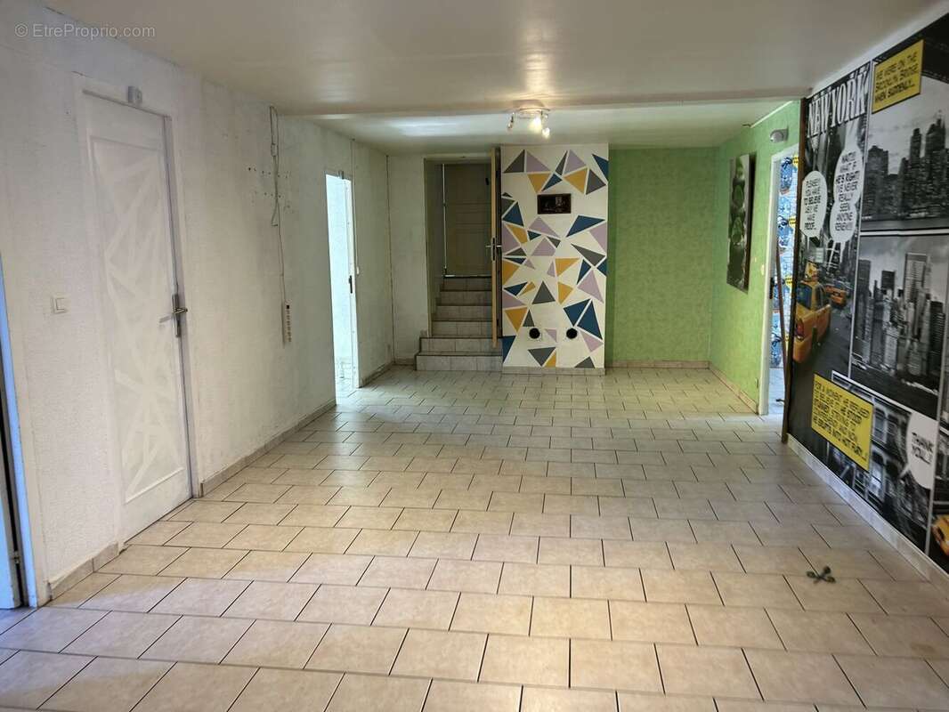 Maison à SAINT-JEANVRIN