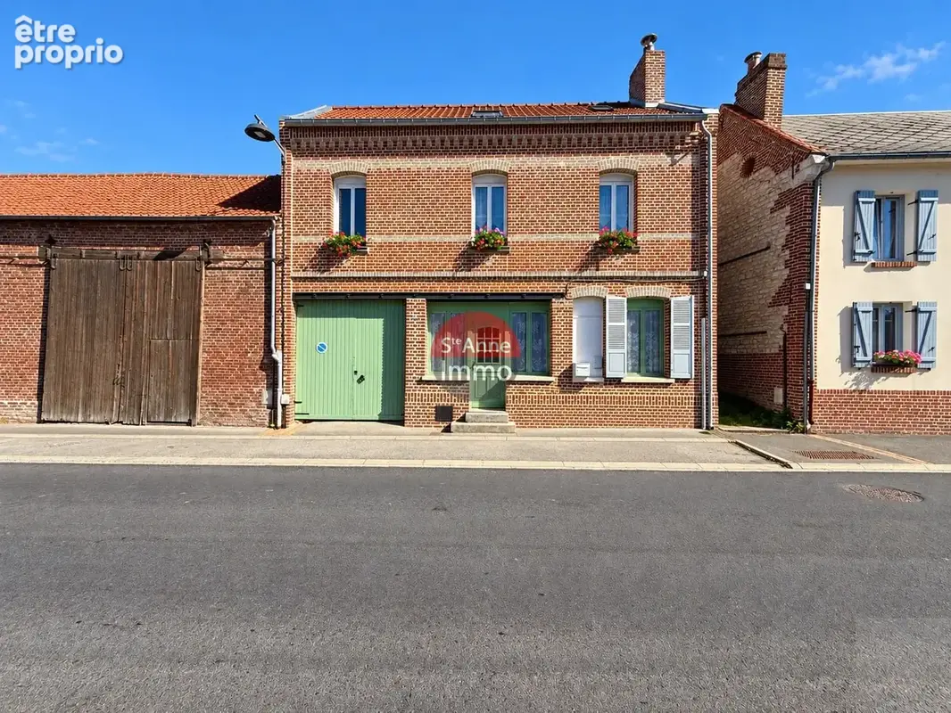 Photo Maison à Vers-Sur-Selles au prix de 285 000€