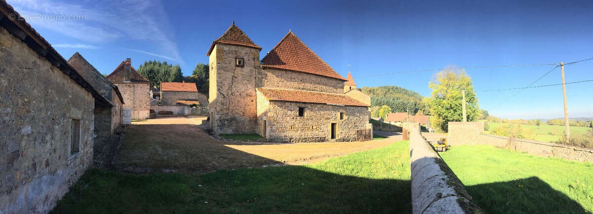 Photo 8 - Maison à SAINT-SYMPHORIEN-DES-BOIS