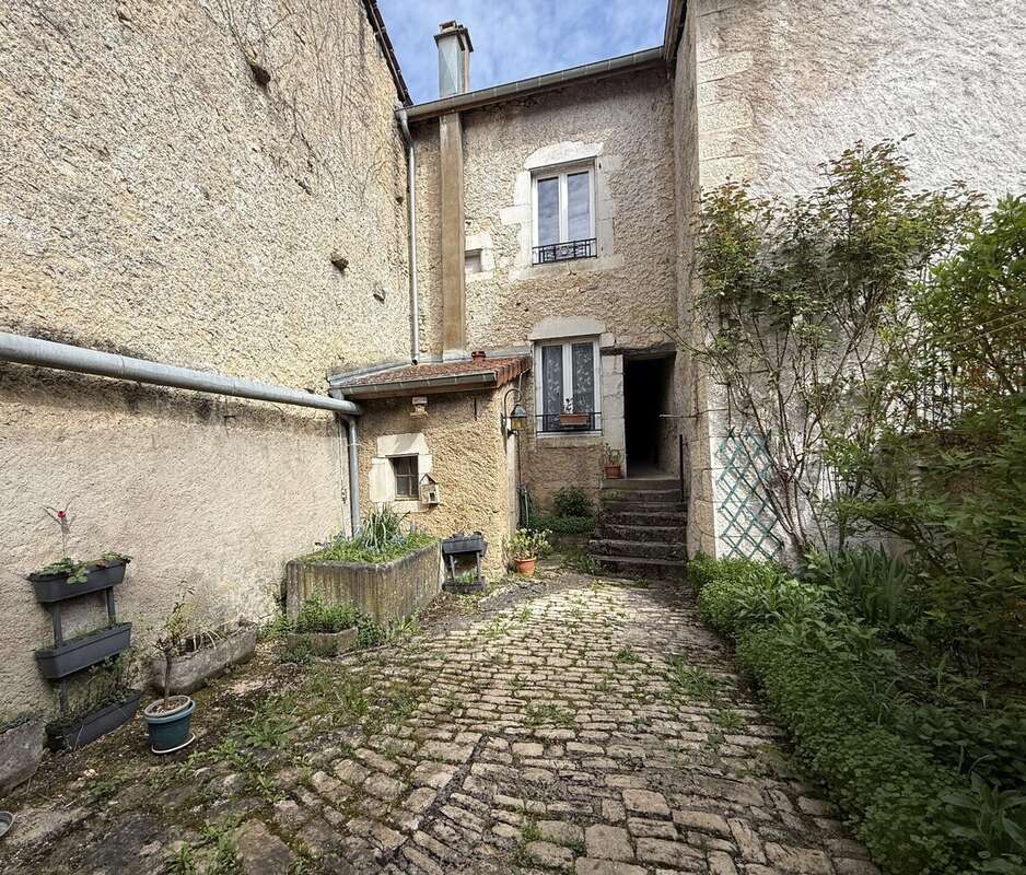 Maison 126 m² à Toul  - photo 4