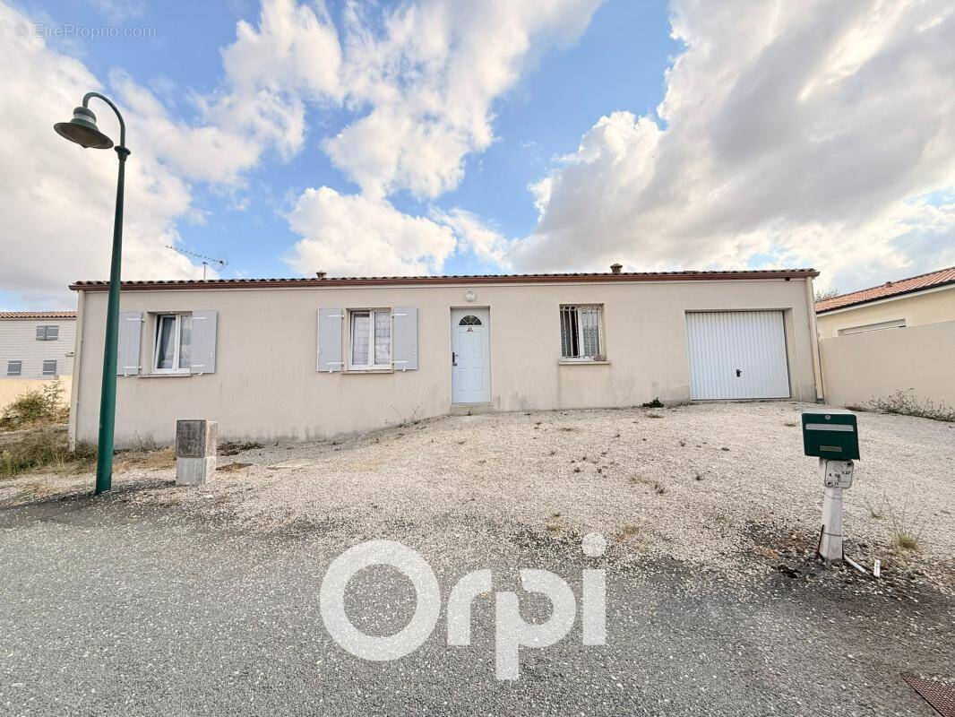 Maison à FONTENET