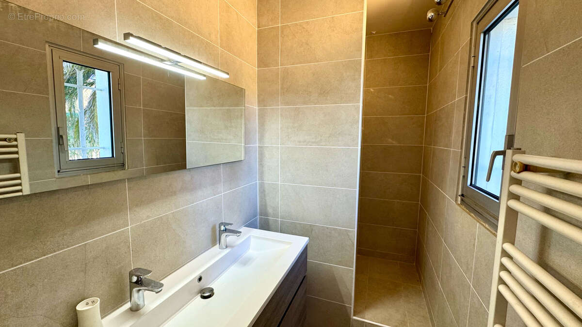 Maison à SAINT-CYPRIEN