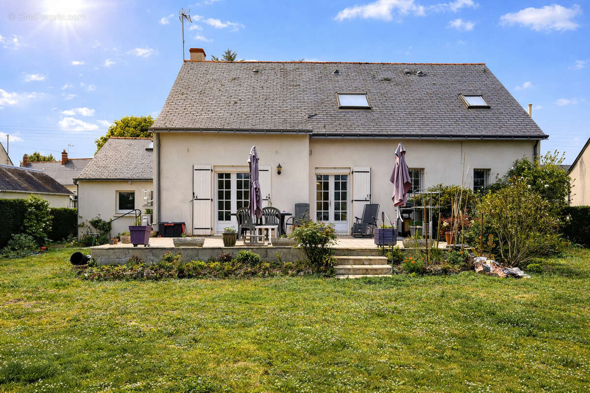 Maison à RESTIGNE