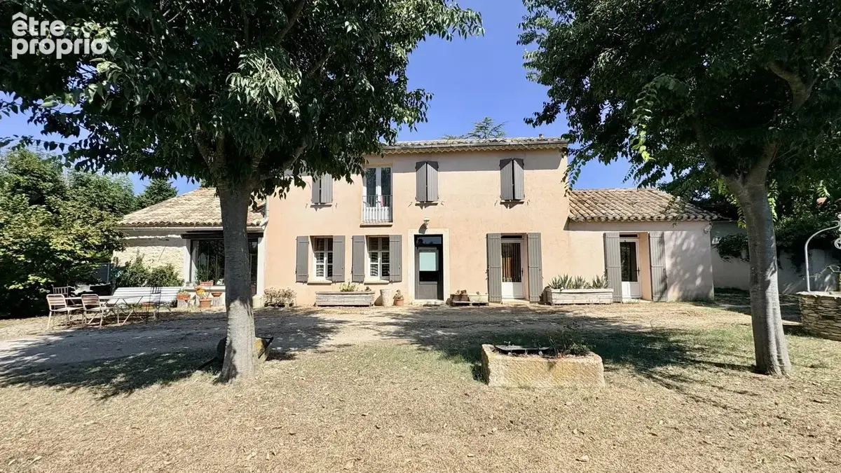 Propriété de charme et caractère a L’Isle-sur-la-Sorgue - photo 19