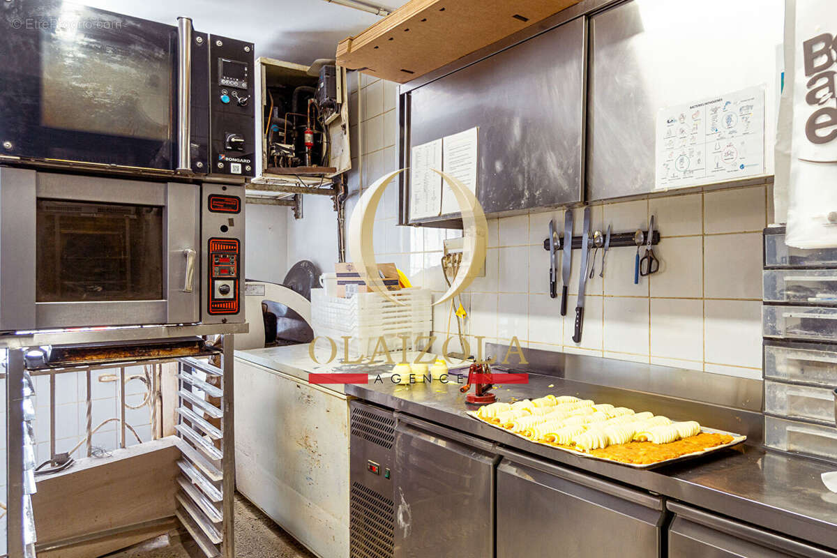 Commerce à BIARRITZ