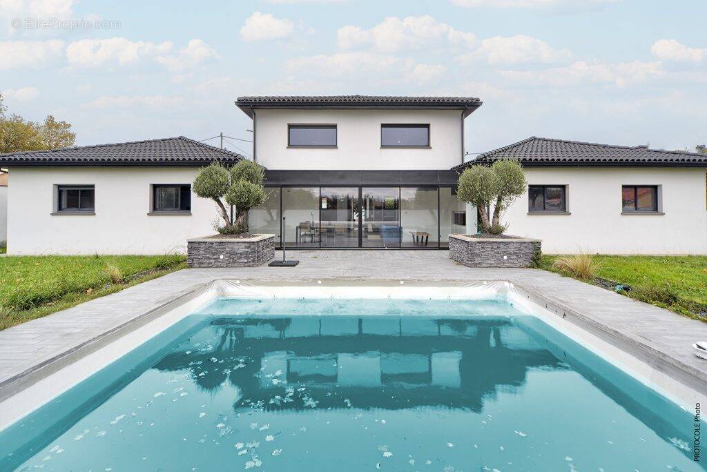 Maison à NOE