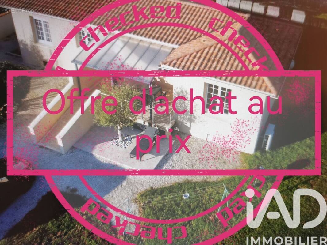 Photo 1 - Maison à MARILLAC-LE-FRANC