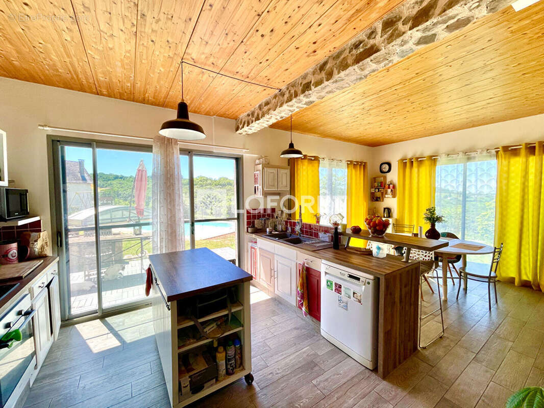 Maison à LUNAC