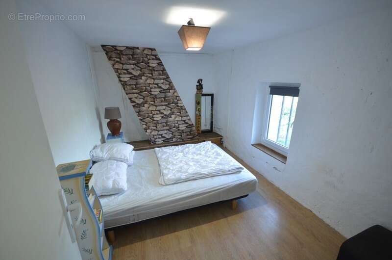 SABLONNIERES (77) Longère à vendre de 5 pièces avec dépendances et grand terrain - photo 6