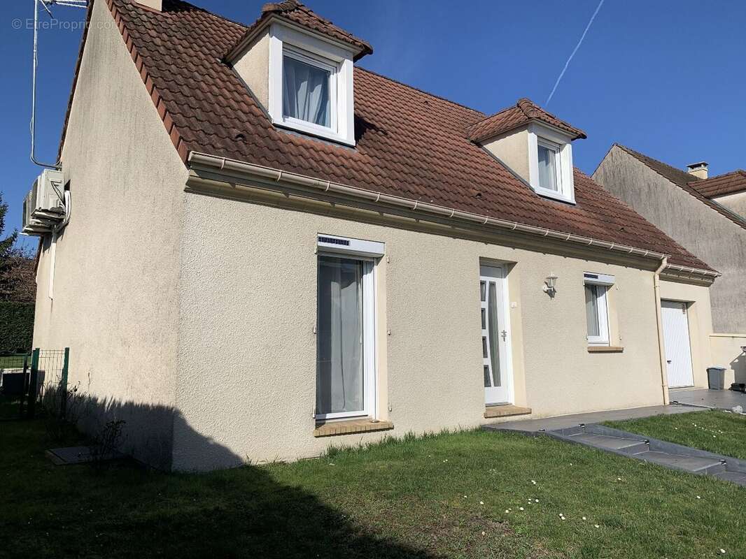 Maison à BREUILLET