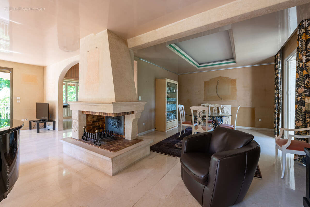 Maison à JOINVILLE-LE-PONT