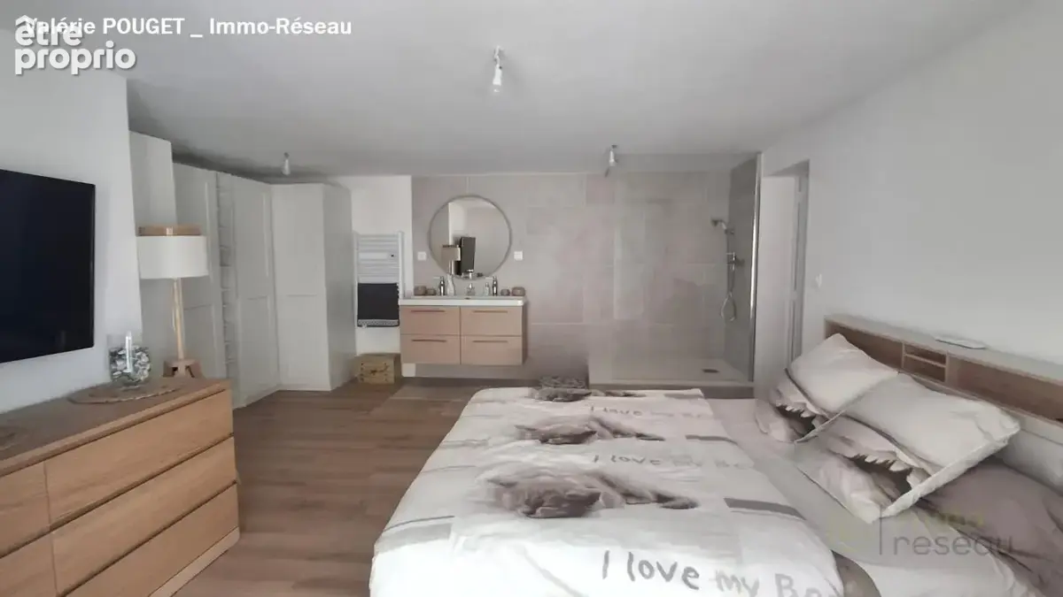 Maison 5 pièces 128 m² à vendre à Le Revest-Les-Eaux (83200) - photo 15