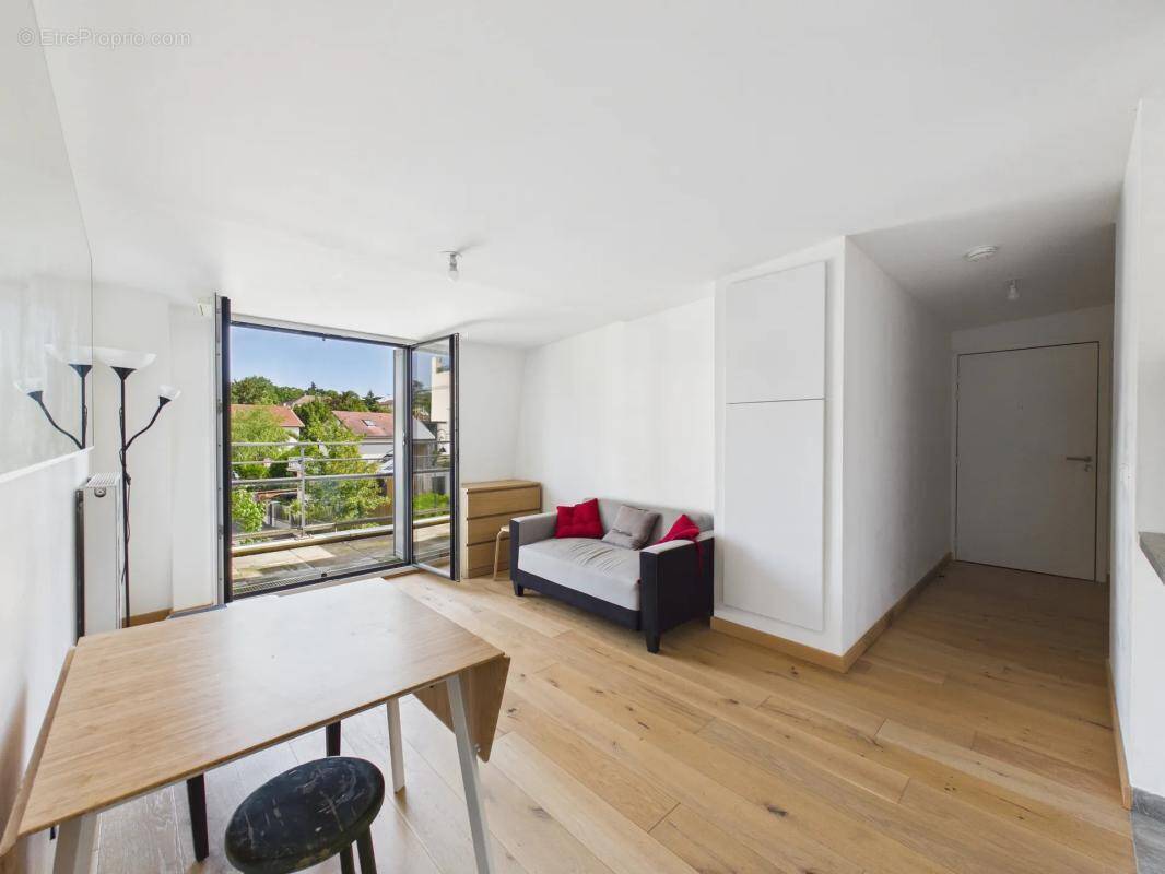 Appartement à GARCHES