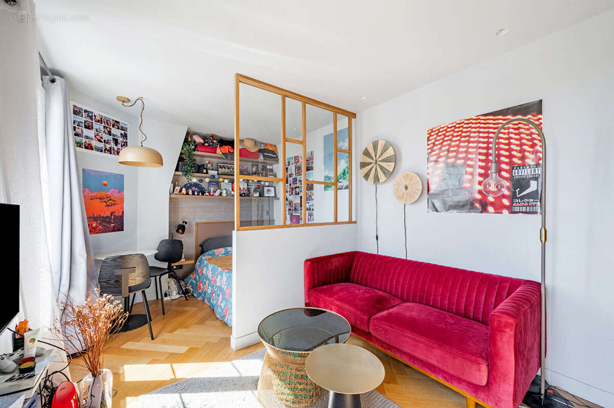 Appartement à PARIS-18E