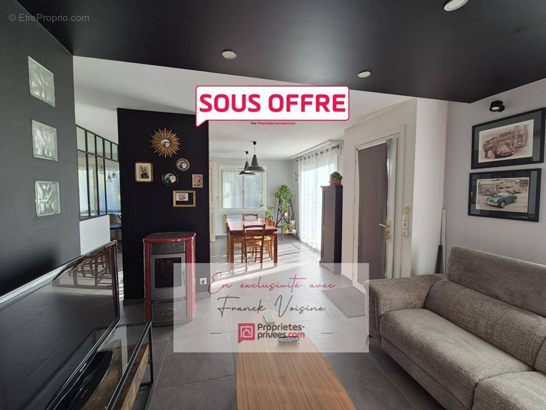 Maison à LES HERBIERS