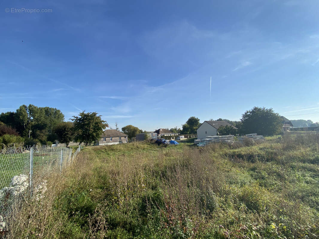 Terrain à NEUFLIZE