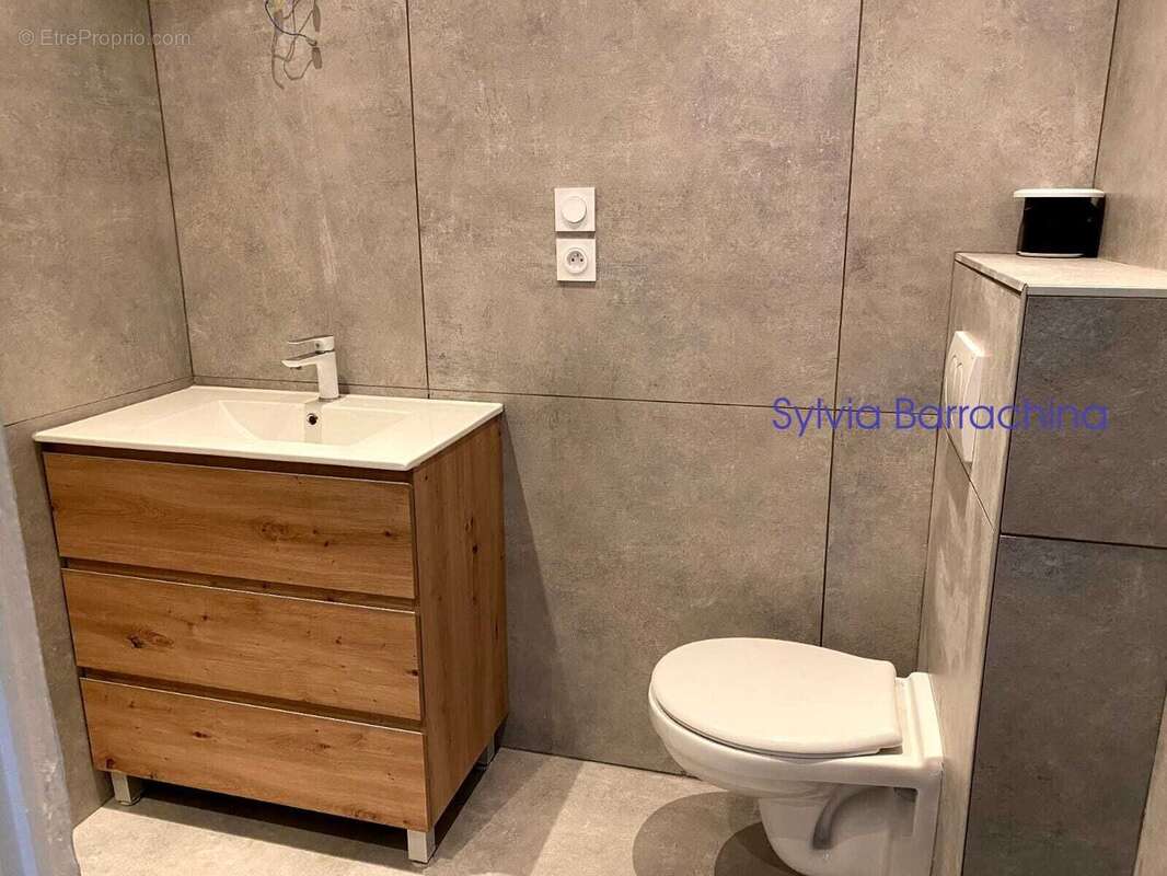 Appartement à HYERES