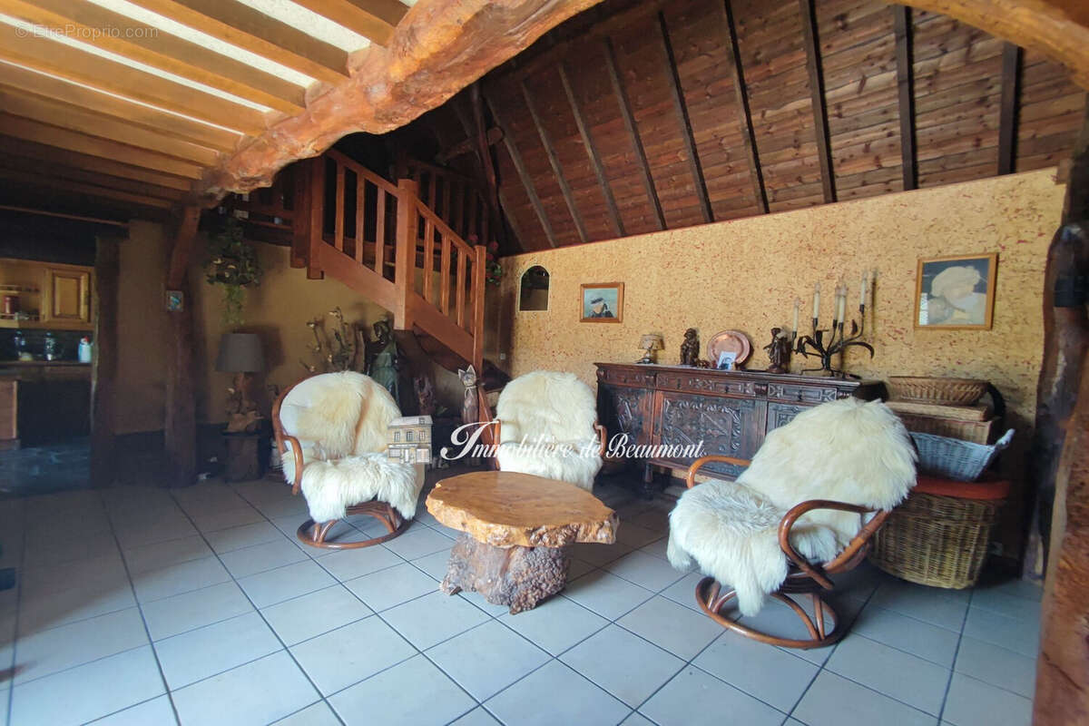 Maison 68 m² à Beaumont-Le-Roger  - photo 4