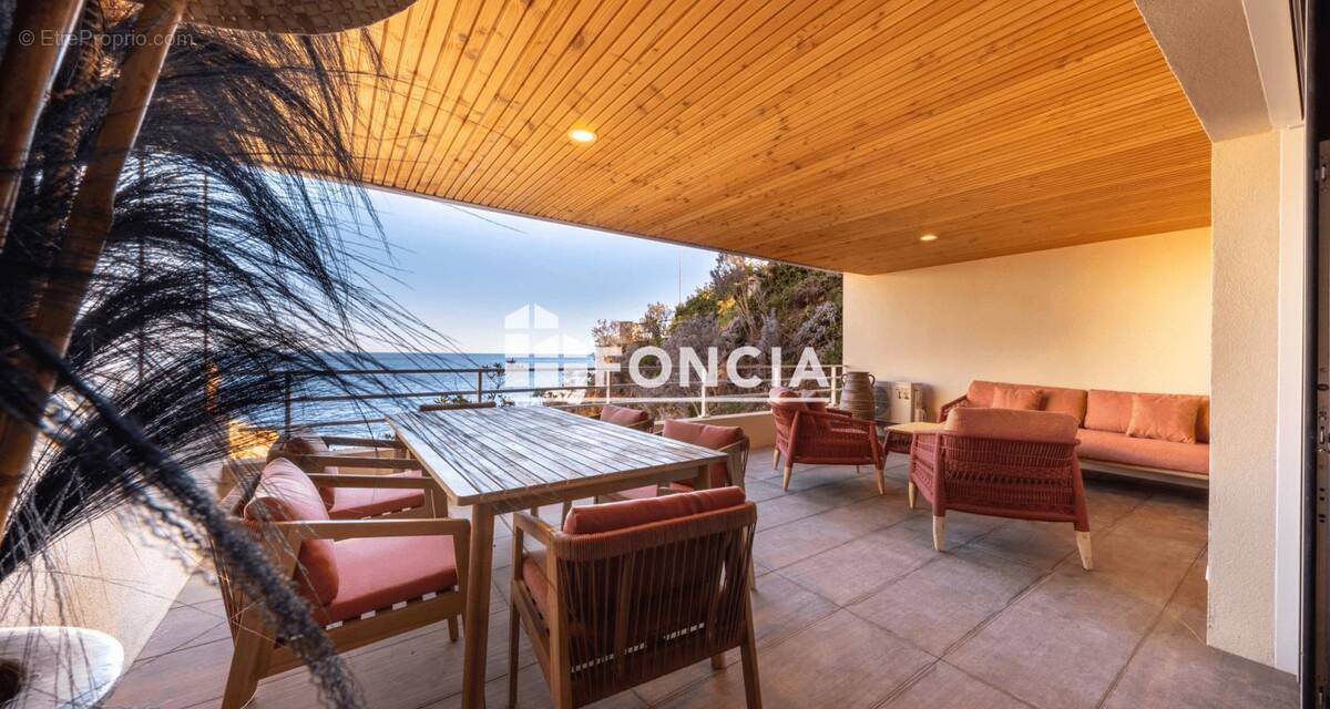 Appartement à SAINT-RAPHAEL