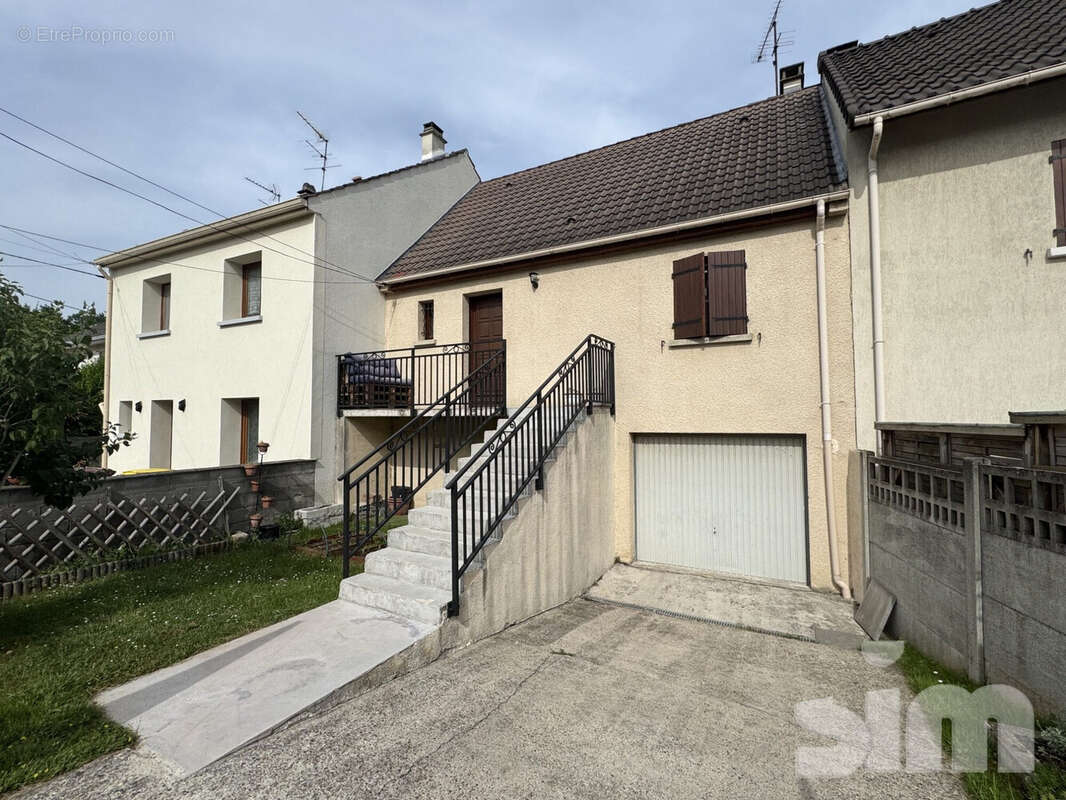 Maison à CHELLES