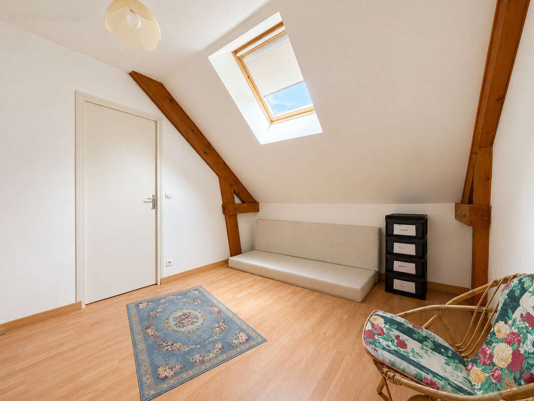 Maison à THURE