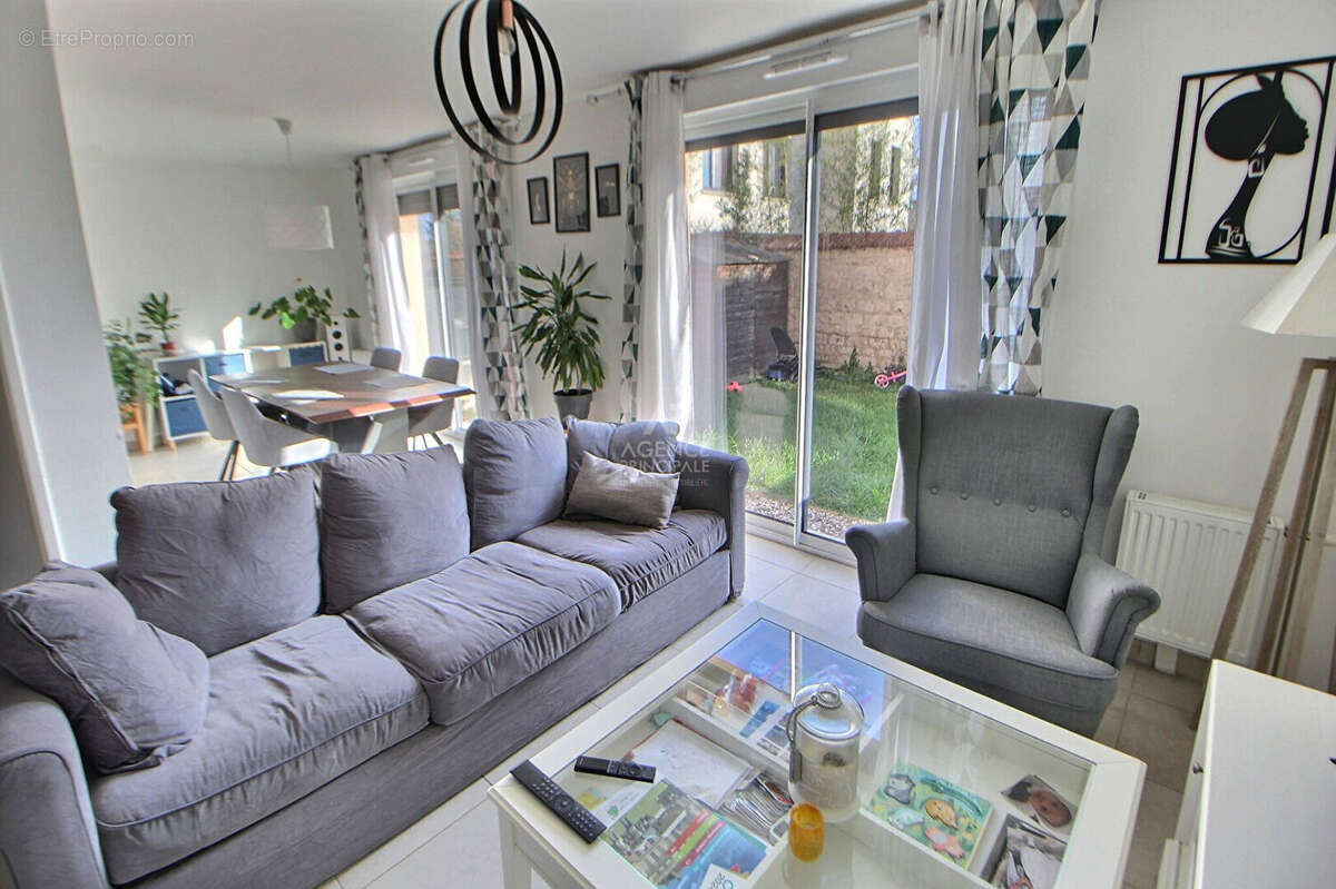 Maison à VERNOUILLET