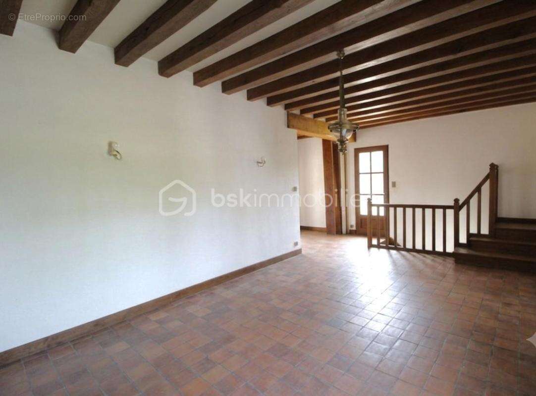 Maison familiale d'exception avec étang privé et grand terrain arboré - photo 4