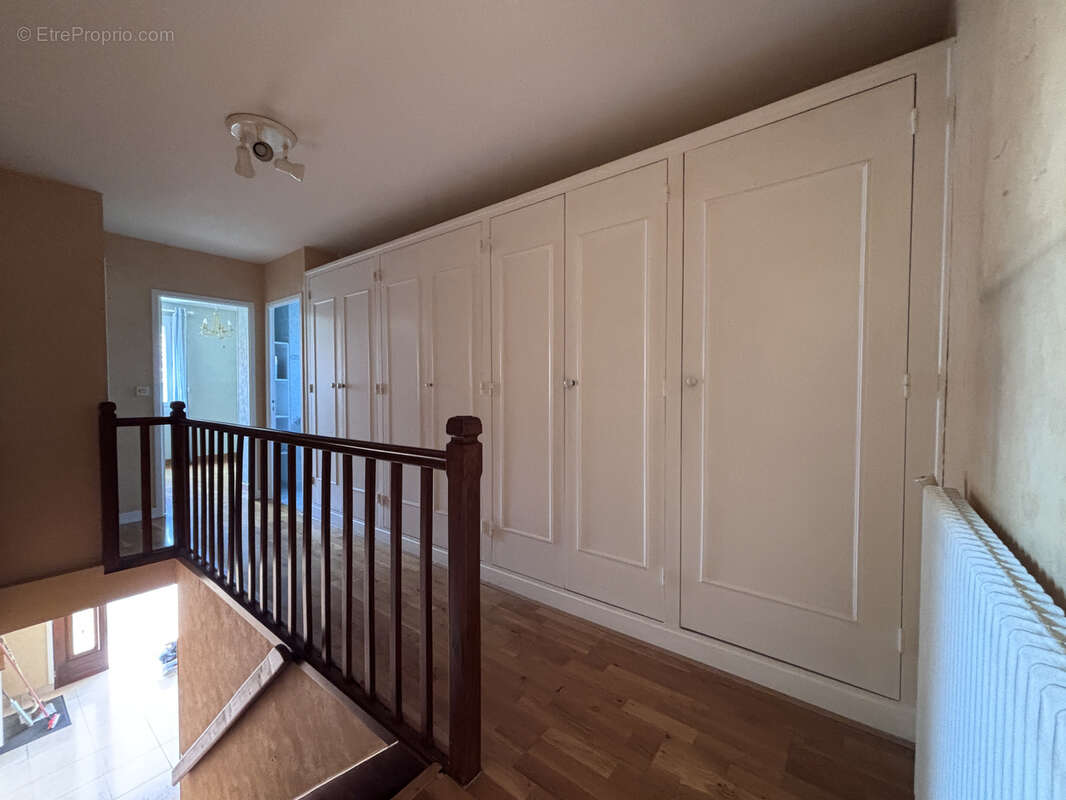 Maison familiale quartier calme - photo 11