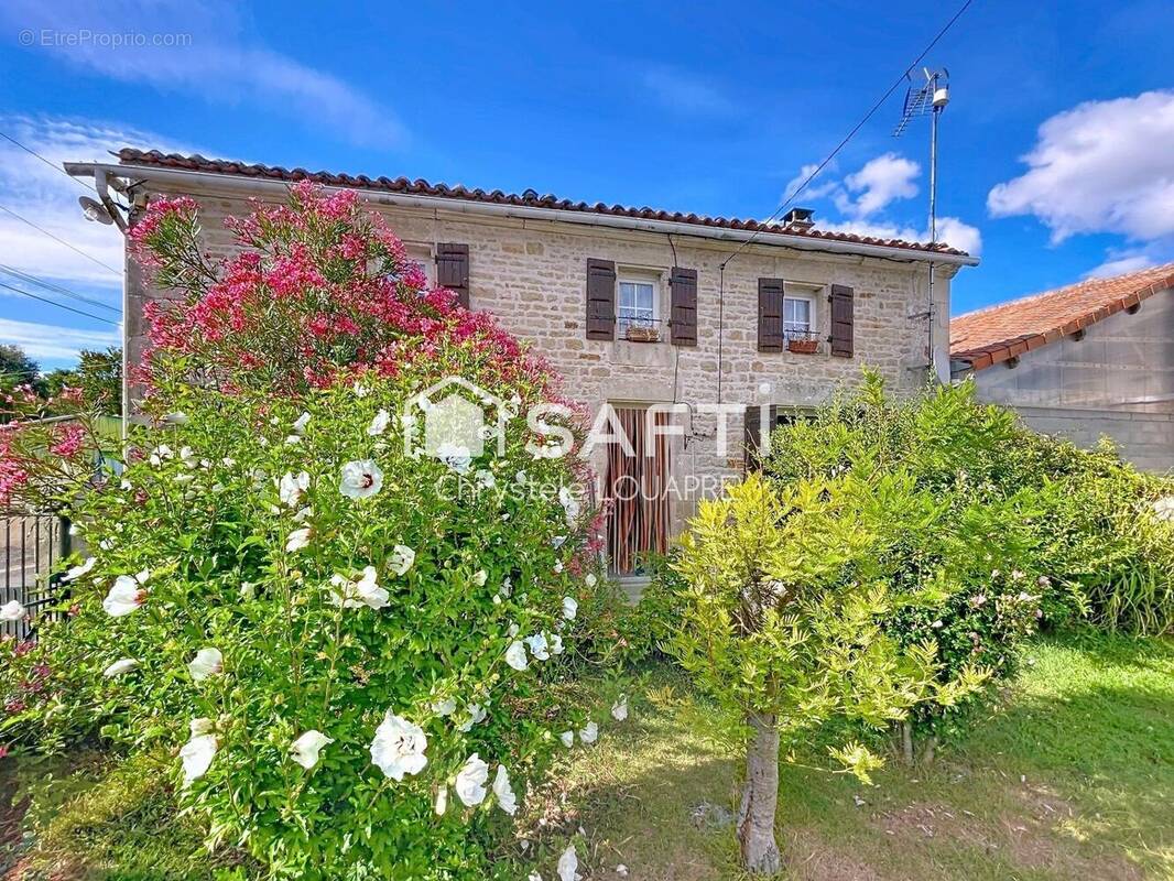 Photo 1 - Maison à MIGRON