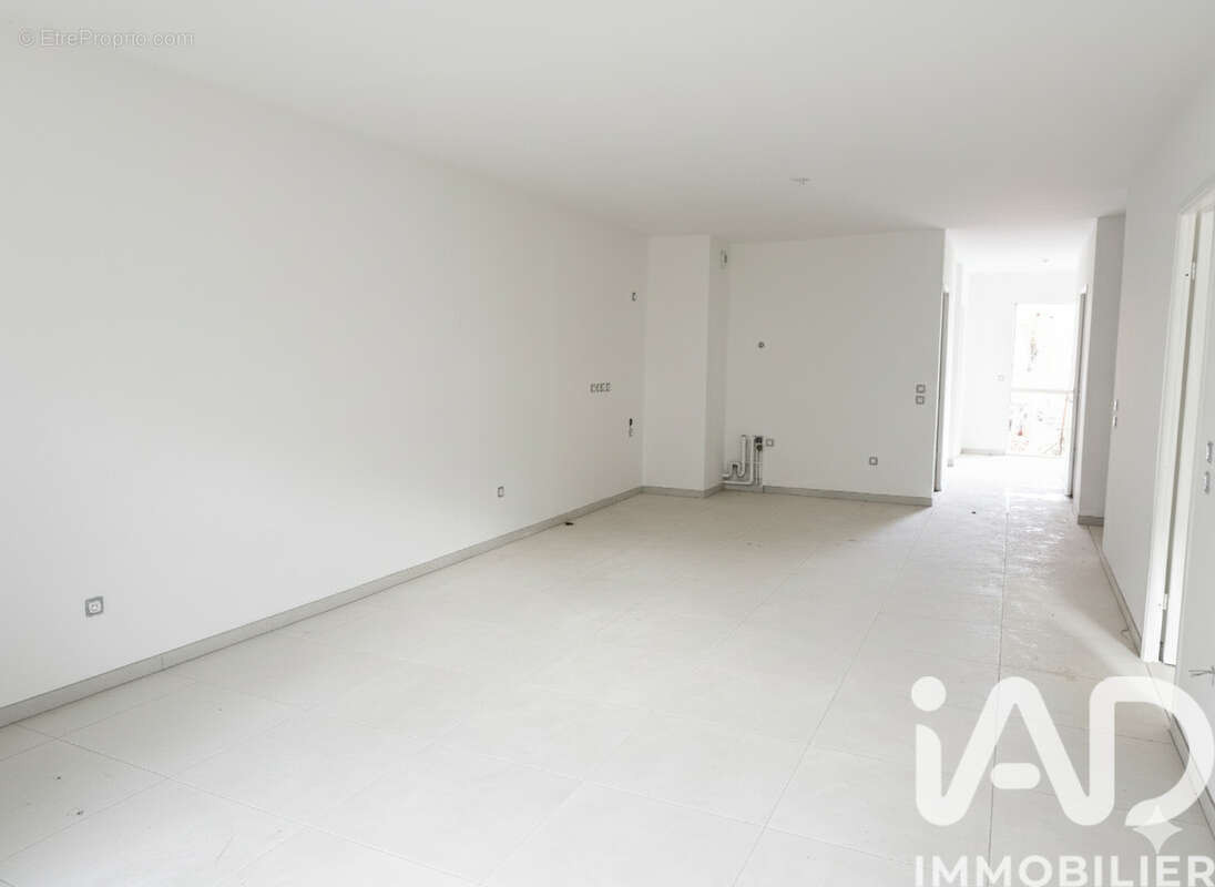 Photo 6 - Appartement à VALERGUES