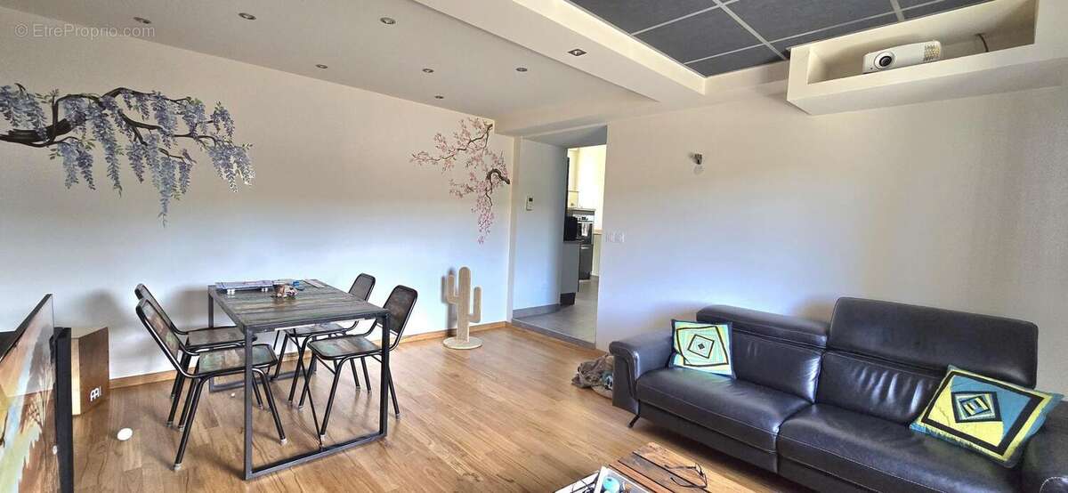 Maison 84 m² à Vaux-En-Beaujolais  - photo 9