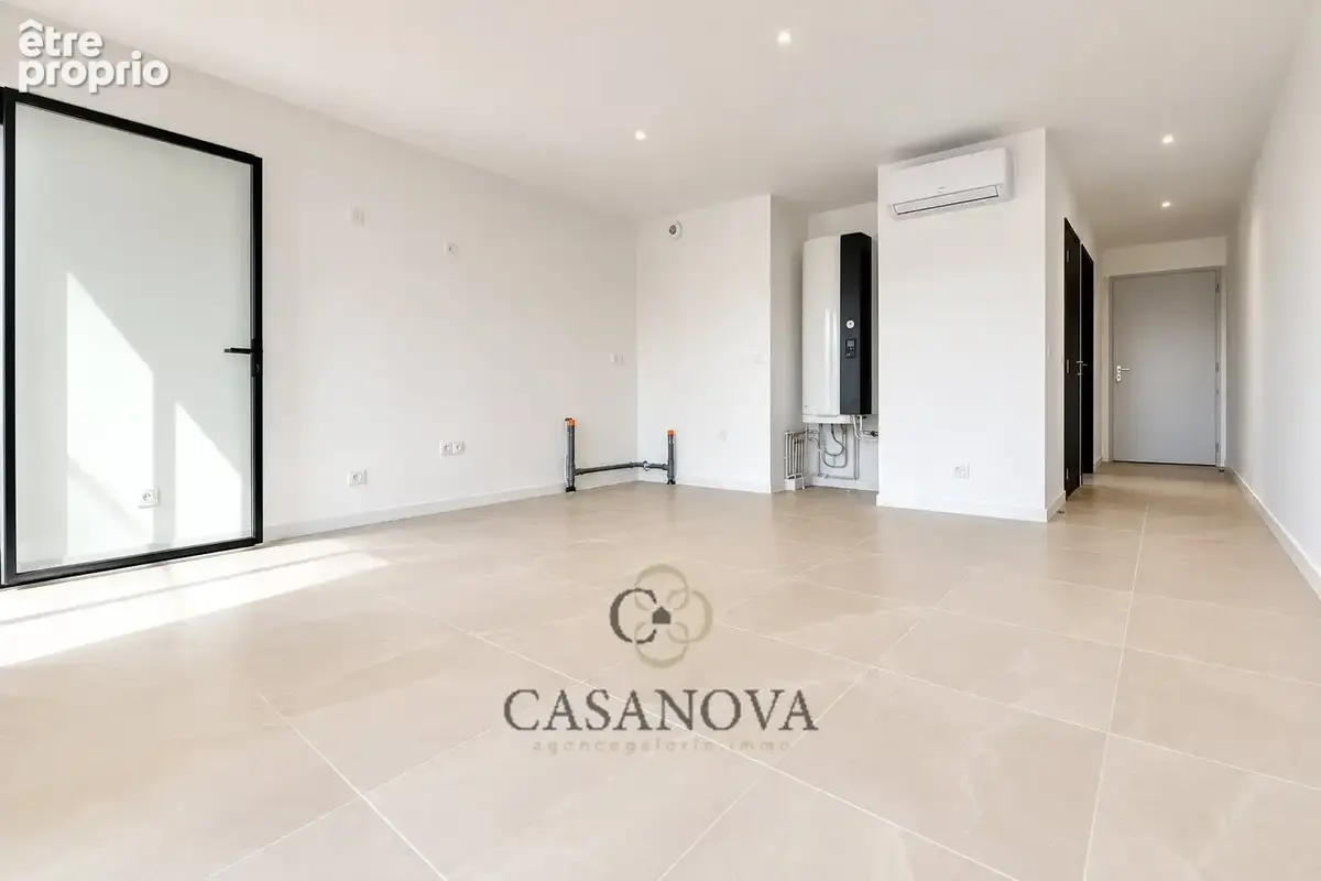 Appartement T2 - Dernier étage avec vue mer latérale - Plage rive gauche à 2min - photo 2