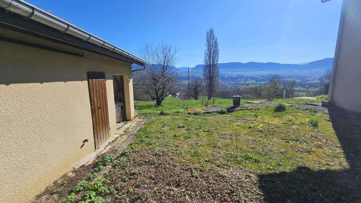 Maison à ALBENS
